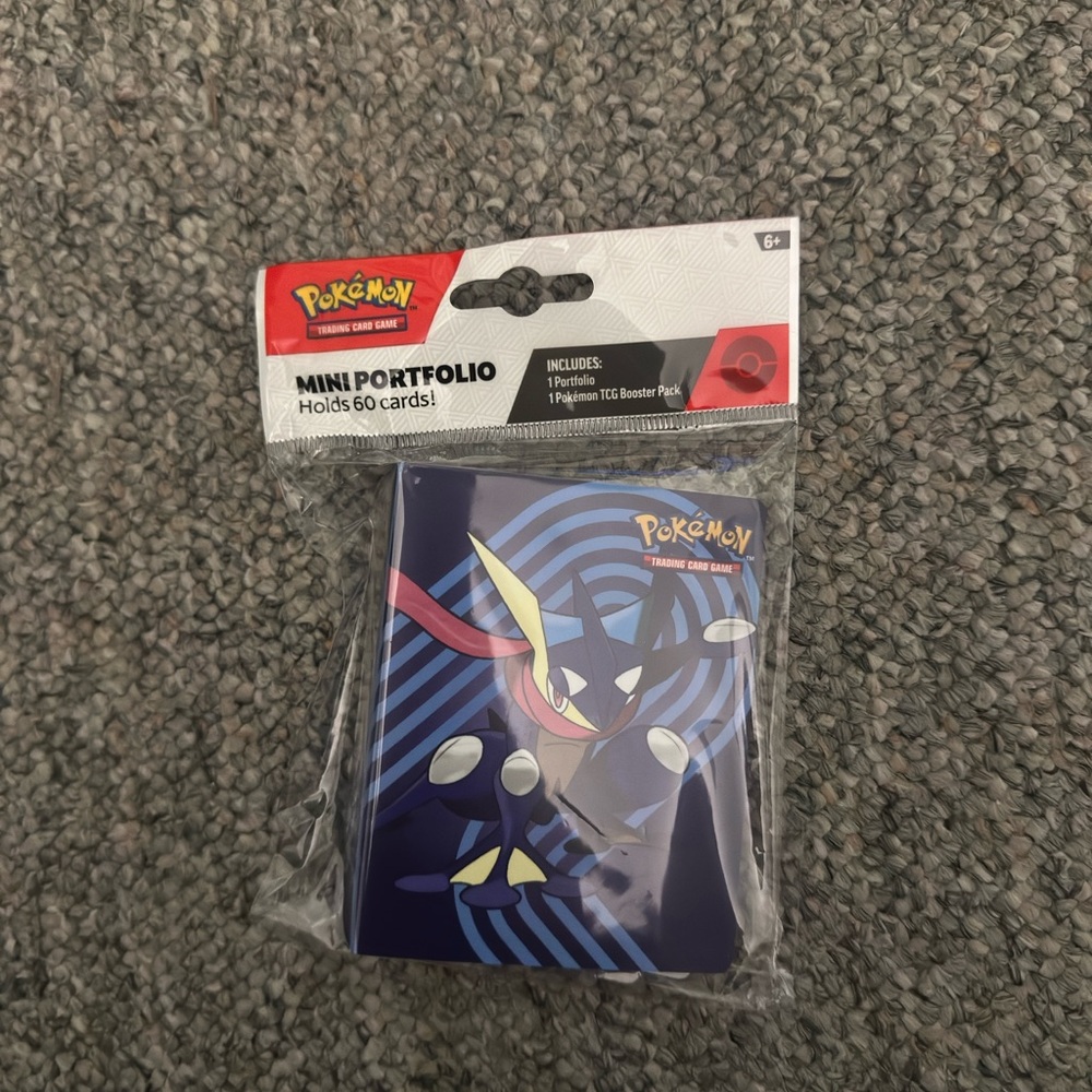 Pokemon Mini Portfolio NO BOOSTER PACK